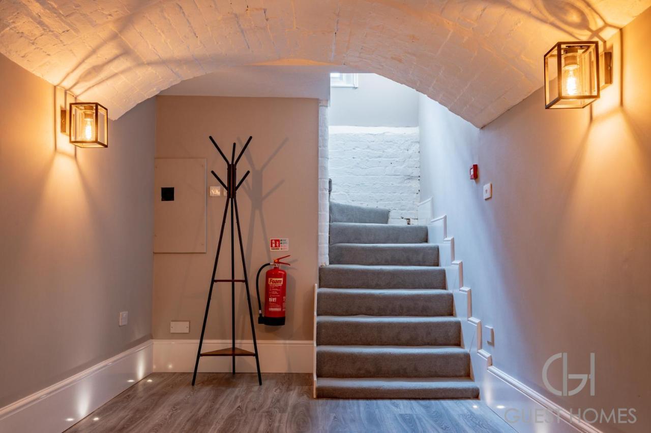 Host & Stay - Shaw Street Basement ウスター エクステリア 写真